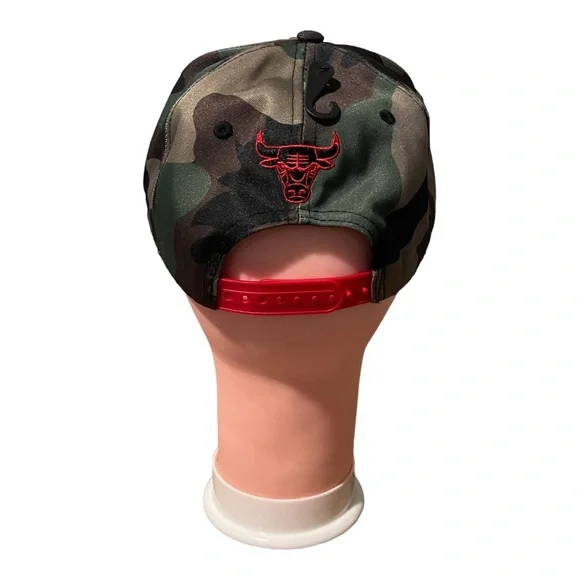 Chicago bulls Basketball snapback cap - Picture 4 of 6